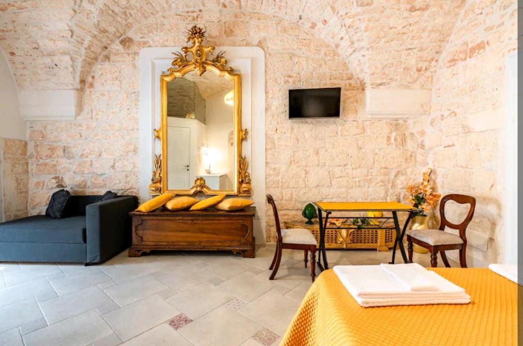 Bed and Breakfast La Pietra Del Duca Мартіна-Франка Екстер'єр фото