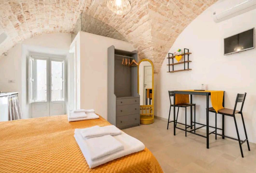Bed and Breakfast La Pietra Del Duca Мартіна-Франка Екстер'єр фото